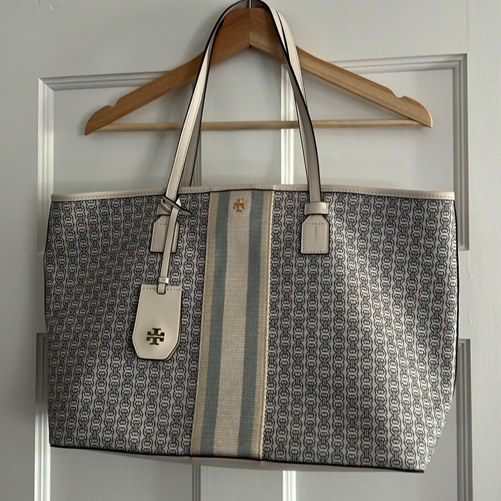 Tory Burch Bag - like new!